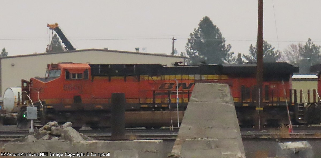 BNSF 6640